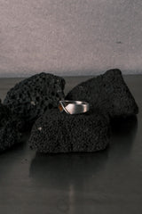 German Vintage Geometric Folded Band Ring with Square Amber-tone Stone 德國古董 幾何摺疊寬版戒|方切琥珀色石
