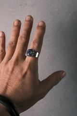 European Vintage Motif Blue Stone Ring – 925 Silver歐洲花紋藍石 925銀戒