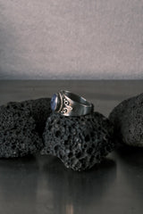 European Vintage Motif Blue Stone Ring – 925 Silver歐洲花紋藍石 925銀戒
