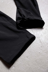 NETFLIX × BEAMS ナイロン トラックパンツ