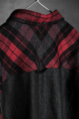 ブラックスケールオセロットボタンダウンシャツレッド