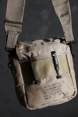 デッドストック 米軍 2QT 水筒カバー ショルダーバッグ タン 米軍 断熱クッション付きウォーターボトルバッグ