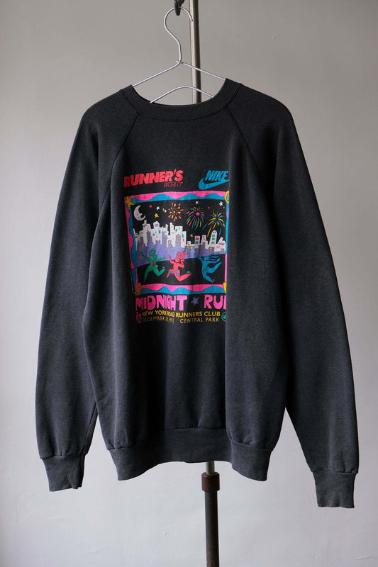NIKE 1992's Vintage Runner's World Midnight Run Sweatshirt Made in USA