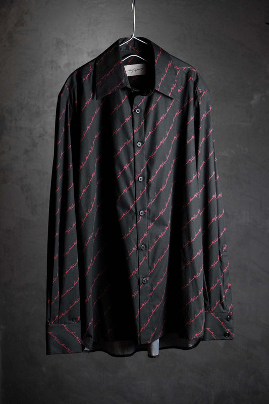 必需品センス筆記体シャツ