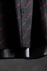 必需品センス筆記体シャツ