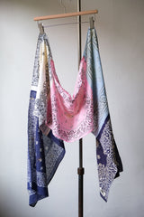 バン リストラクチャー バンダナ パッチワーク スカーフバン リストラクチャー バンダナ パッチワーク スカーフリメイク シリーズ ヴィンテージ アメーバ スクエア スカーフアメリカン スクエア スカーフ