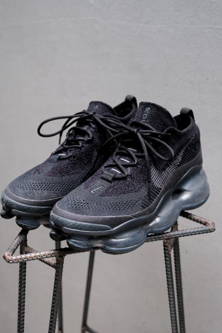 Nike Air Max Scorpion Flyknit "Triple Black" sneakers 全黑氣墊球鞋