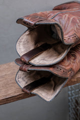 Ariat Genuine Brown Leather Cowboy Boots Snip Toe Brogue Western Boots 復古尖頭雕花藤蔓刺繡西部長靴