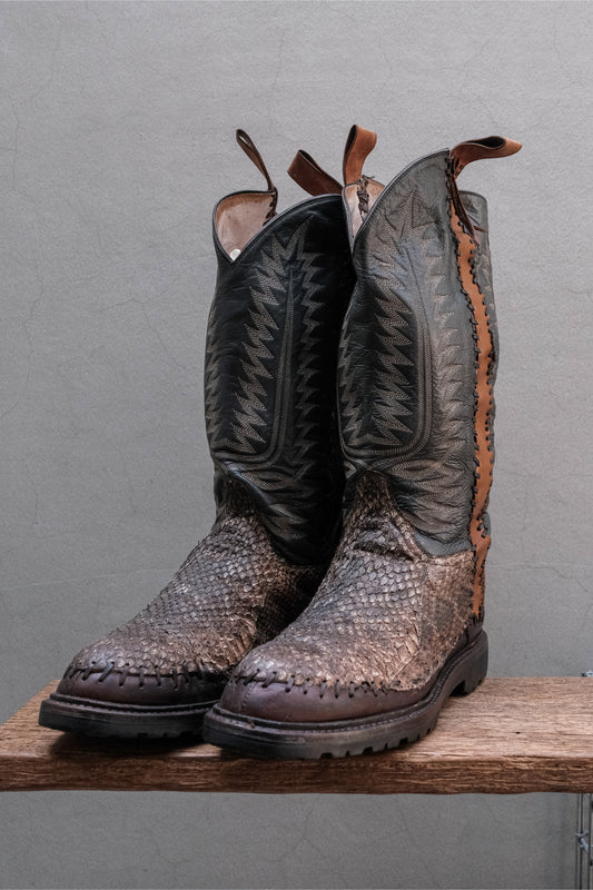 Salvatore Ferragamo Python Leather Whipstitch Embroidered Western Lug Boots 菲拉格慕 蟒蛇皮手工編繩刺繡鋸齒厚底西部牛仔長靴