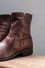 Made in France Leather Side-Zip Boots with Metal Detail (Chestnut Brown)法國製 側拉鍊金屬飾鈕皮革中筒靴 (深栗棕