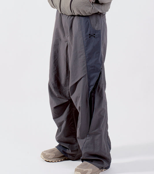 nozzle quiz Vrc Bootcut Pants - Grey