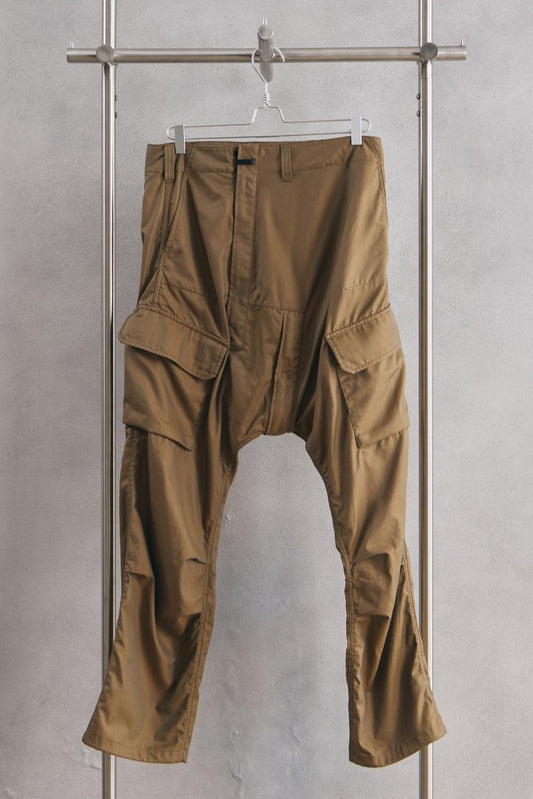 NILMANCE FW18-MP-01 High-density Cotton Pants - Olive 都會機能品牌 機能棉低檔剪裁口袋長褲