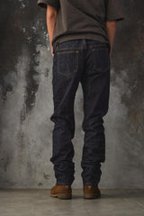 SOPHNET. × A.P.C. 10th Anniversary Limited Edition Petit Standard Denim 10週年限量聯名系列 原色丹寧直筒牛仔褲