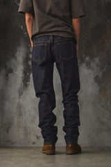 SOPHNET. × A.P.C. 10th Anniversary Limited Edition Petit Standard Denim 10週年限量聯名系列 原色丹寧直筒牛仔褲