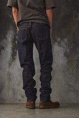 SOPHNET. × A.P.C. 10th Anniversary Limited Edition Petit Standard Denim 10週年限量聯名系列 原色丹寧直筒牛仔褲