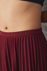 LACOSTE Burgundy Pleated Midi Skirt 經典酒紅字母鬆緊帶百褶裙