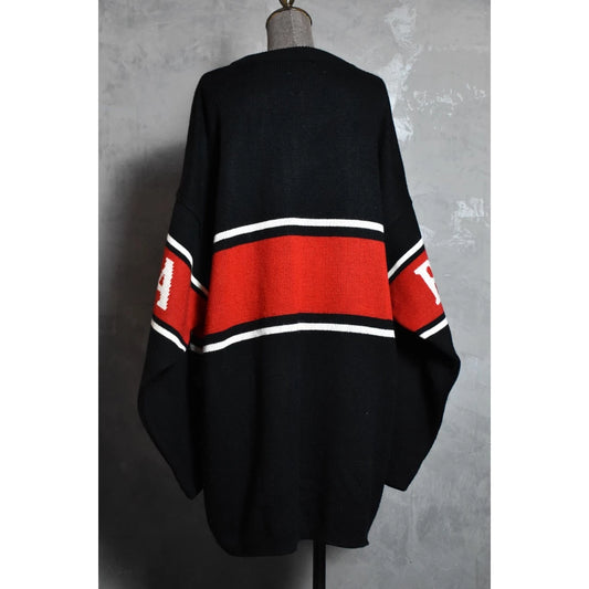 Prada Logo Embroidery Knitted Sweater 緹花字體寬版毛衣