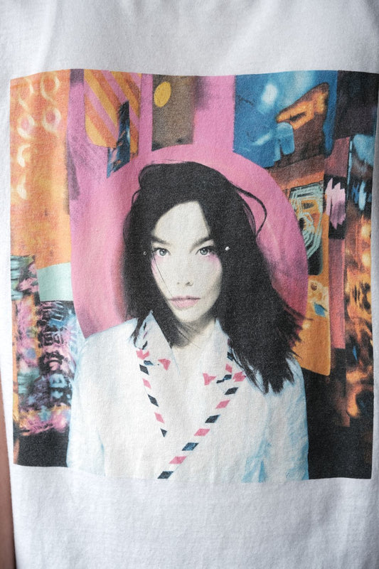 Björk "Post" Tour Tee Icelandic singer Jade album cover short kicks