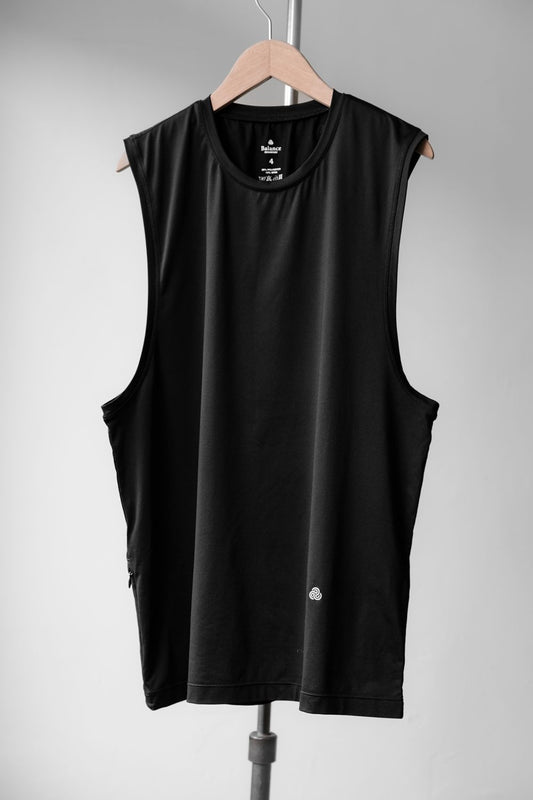 BROWNYARD Balance Sleeveless, Black Korean designer brand sports functional tank top