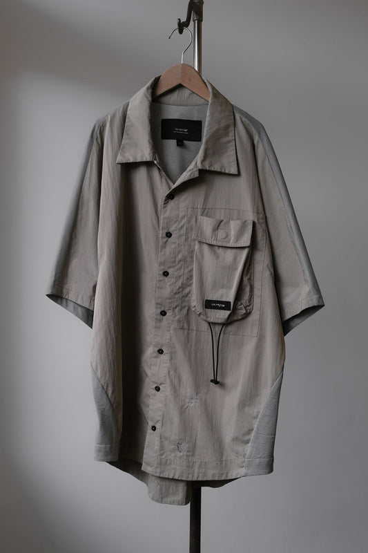 ISO. POETISM Anzin Box Chest Pocket&nbsp; Tech Shirt 丹麥設計師品牌 異材質拼接機能襯衫