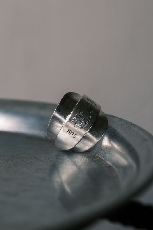 USA Christmas Edition 1975 Spoon Ring USA Madonna and Child Memorial Spoon Ring