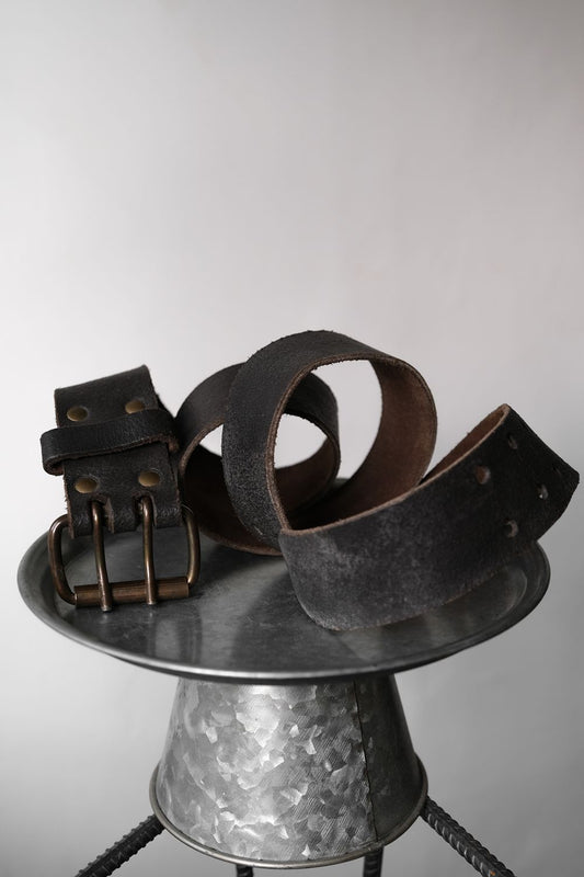 Vintage Leather Belt Vintage double-row hole leather belt
