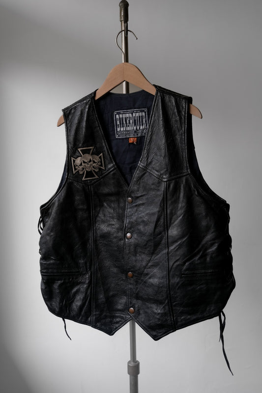 ”BIKER CUIR” Vintage Embroidered Patch Leather Vest 復古刺繡布章機車真皮背心
