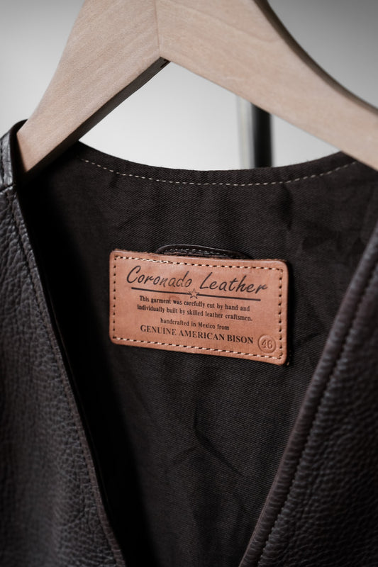 ”Coronado Leather” Vintage Cropped Vest Animal Buttons 復古動物金屬釦短版真皮背心