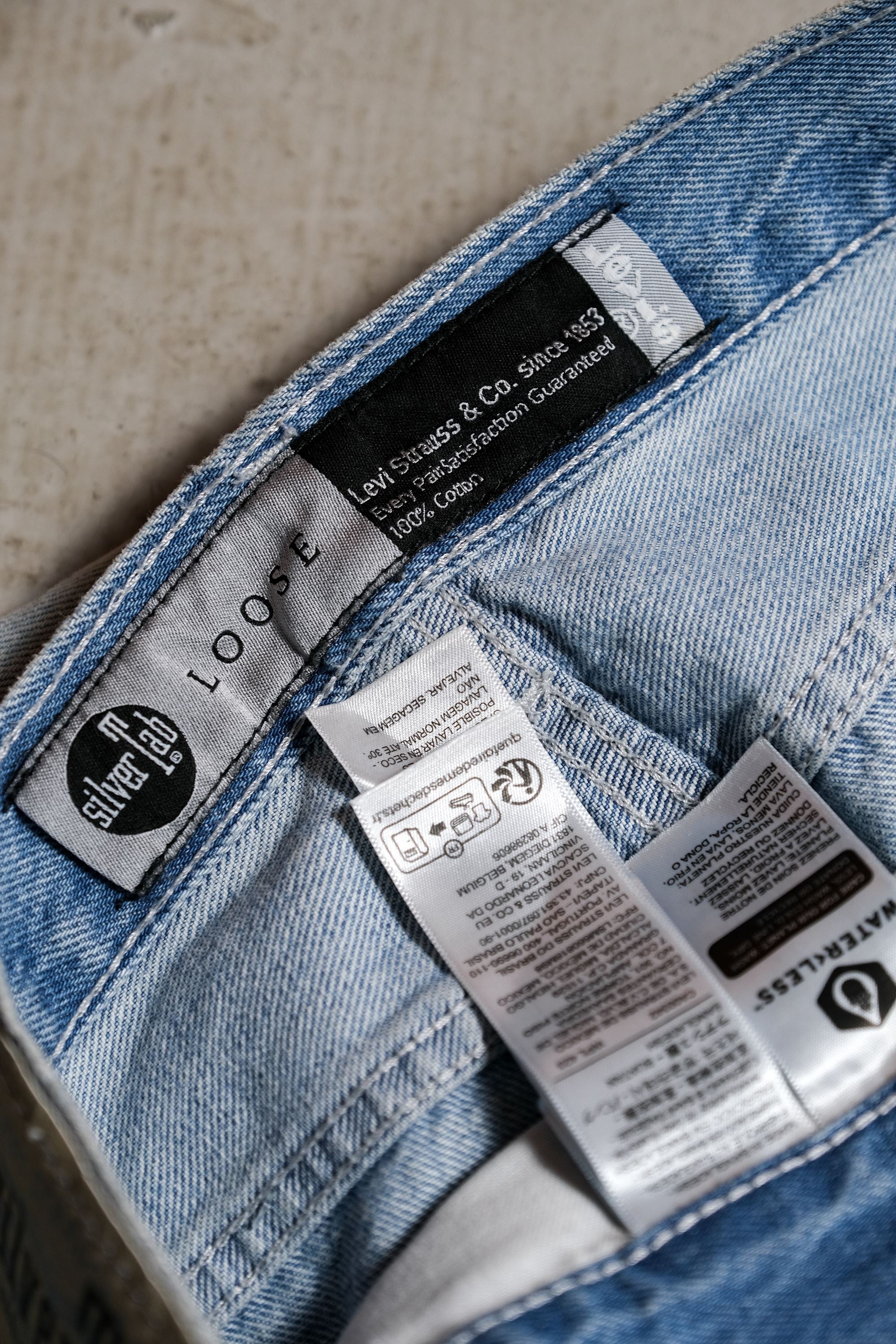 Levi's SilverTab Loose Fit Baggy Jeans Silver Label Retro Wide Fit