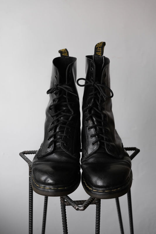 Dr.Martens 1490 10eyes レザーブーツ Dr.Martens 10ホール レザーブーツ