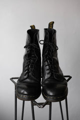 Dr.Martens 1490 10eyes レザーブーツ Dr.Martens 10ホール レザーブーツ