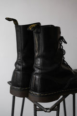 Dr.Martens 1490 10eyes レザーブーツ Dr.Martens 10ホール レザーブーツ