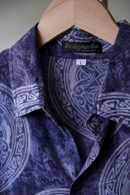 Vintage “Ardiyanto” All Over Dyed Print Shirt retro rendering print shirt