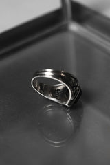 925 Sterling Scroll Pattern Ring with Black Stone 黑色方形石捲草雕花戒指