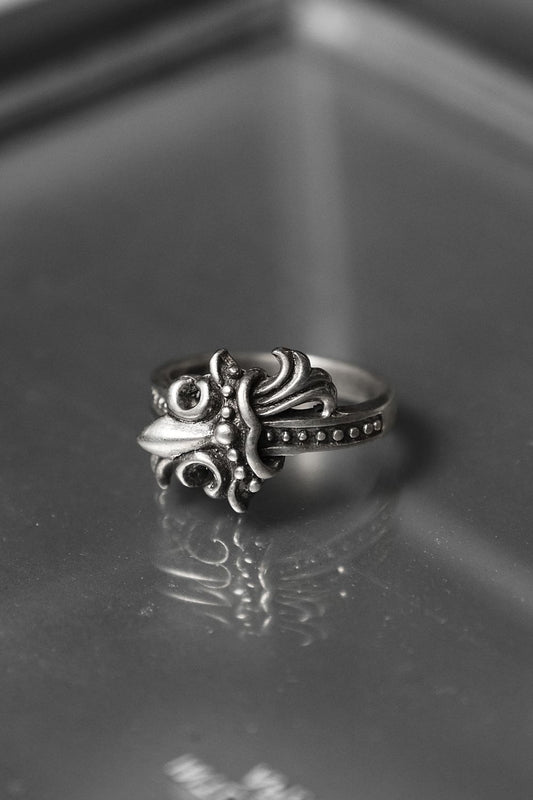 925 Sterling Gothic Fleur-de-Lis Ring 哥德式百合花戒指