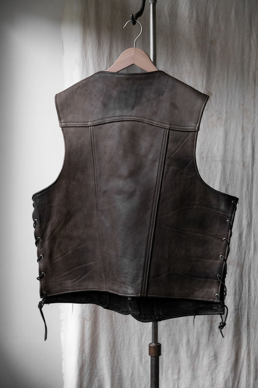 Vintage “ART’S COW PARTS” Lace up Leather Biker Vest Made in USA 古著牛皮綁帶機車騎士背心 金屬動物釦