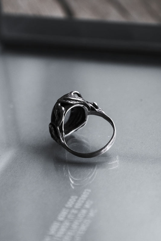 Oval Black Stone silver Ring