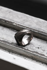 Oval mineral carved lace silver ring