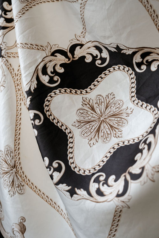Vintage Baroque Print Silk Scarf 巴洛克印花絲質大方巾 黑白金