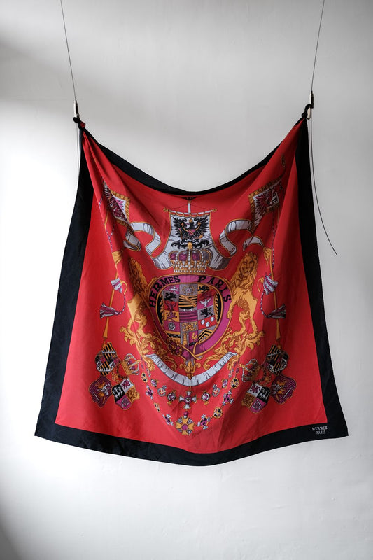HERMES Vintage Print Silk Scarf 愛馬仕 華麗宮廷印花 絲質大方巾