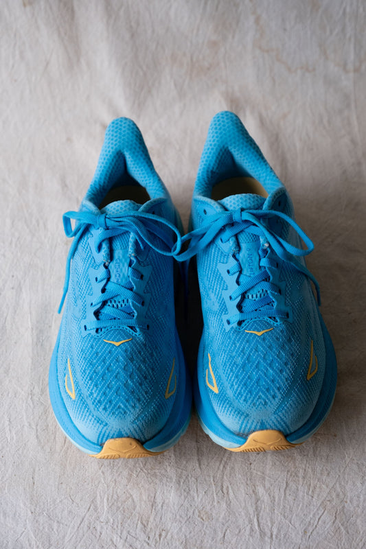 HOKA ONE ONE Clifton 9 “Swim Day Cloudless” Shoes 慢跑鞋