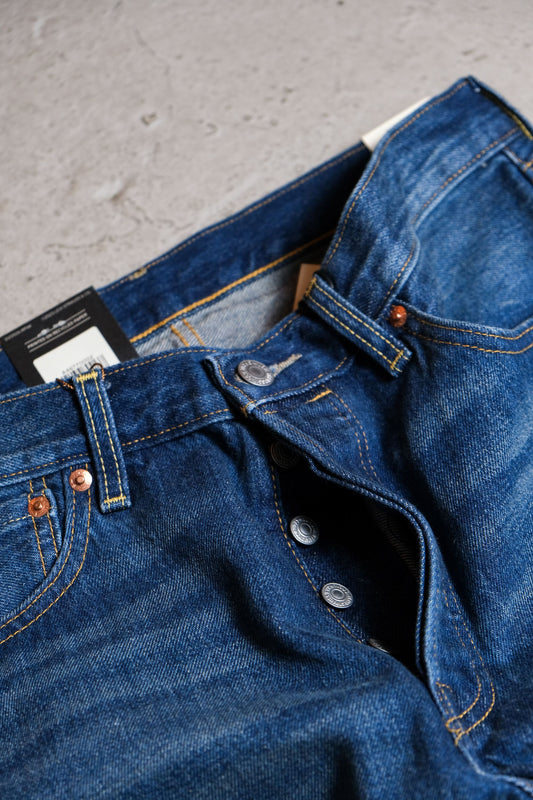 Levi’s Premium 501 ‘54 Original Fit Washed Denim Jeans 經典水洗刷色牛仔褲
