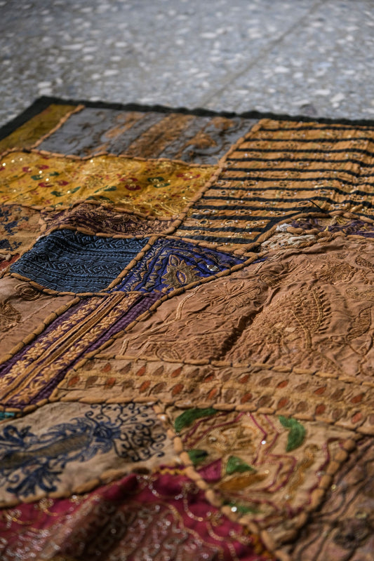 Vintage Kutch Embroidery fabric handmade 復古古吉拉特刺繡布料 裝飾掛壁可使用