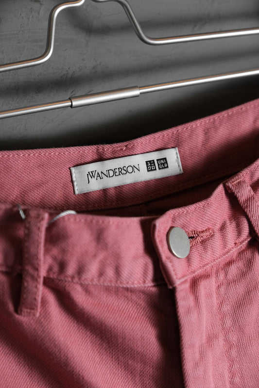 Uniqlo x JW Anderson Pink Denim Baggy Jeans designer brand collaboration series pink denim wide pants