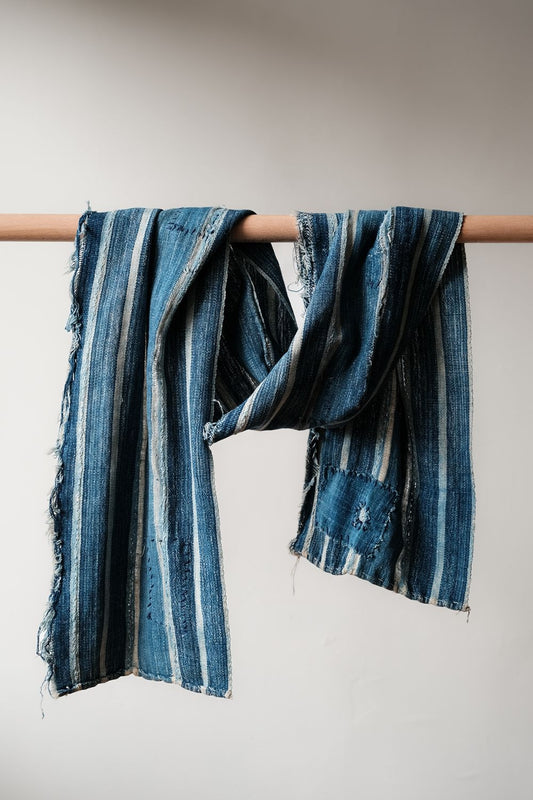 Vintage African Indigo Striped Fabric 非洲靛藍條紋古布 (淺藍)