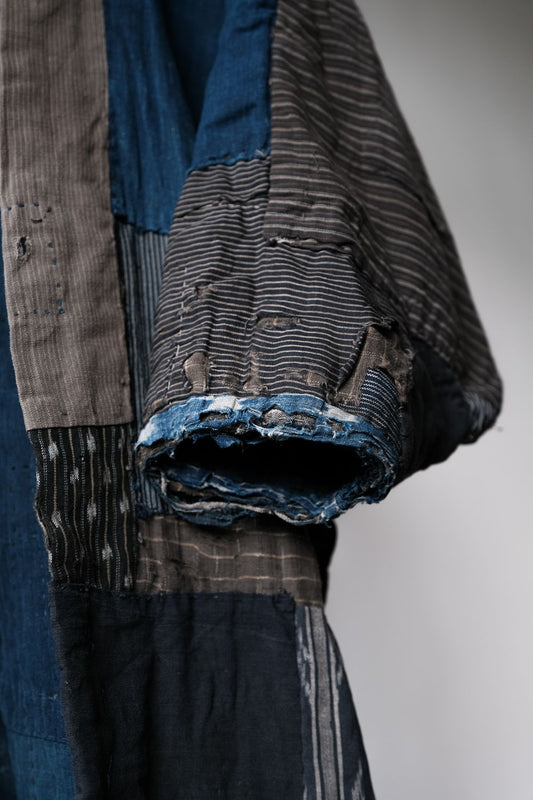 Vintage Indigo Dyed Boro Seal Hanten **襤褸 三角袖 工作服 半纏**