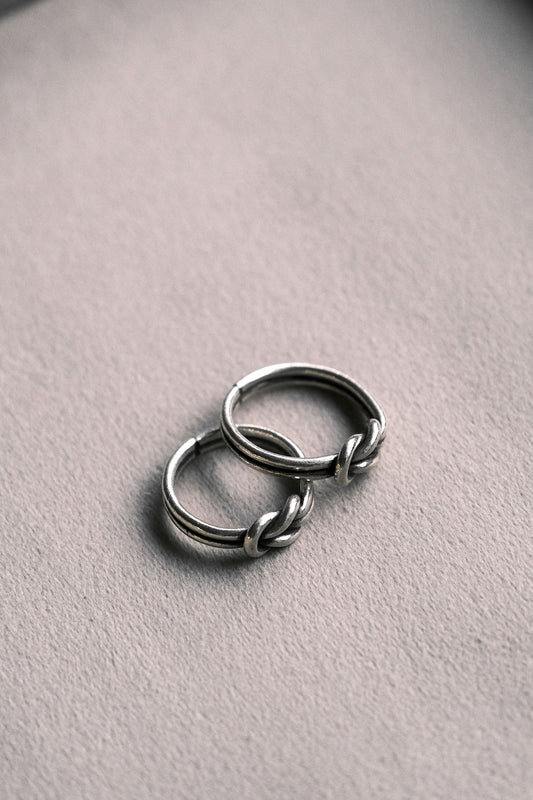 Double knot sterling silver 999 ring