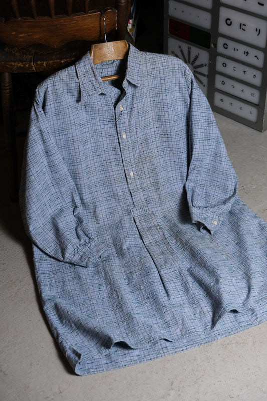 French 70's~80's Vintage Night Smock Shirt French vintage three-dimensional plaid stitched long version pajama shirt (product available at Hai Anemone Studio)