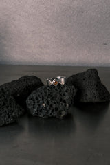 German Vintage Geometric Folded Band Ring with Square Amber-tone Stone 德國古董 幾何摺疊寬版戒｜方切琥珀色石