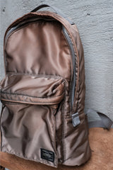 Porter Yoshida & Co. Tanker Daypack 系列經典後背包